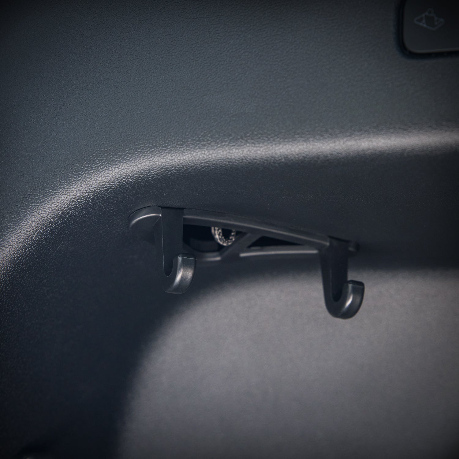 Trunk Storage Hooks for Model Y